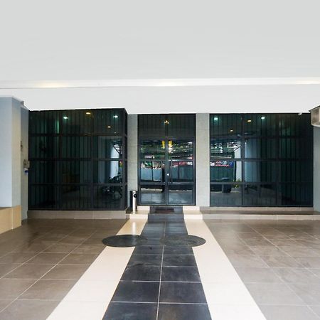 Super Oyo 3354 Homia Residence Mencil Екстериор снимка