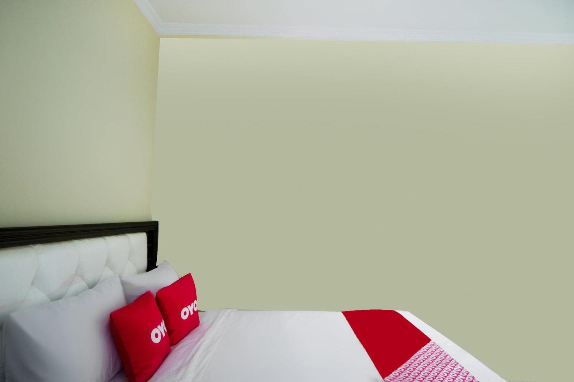 Super Oyo 3354 Homia Residence Mencil Екстериор снимка