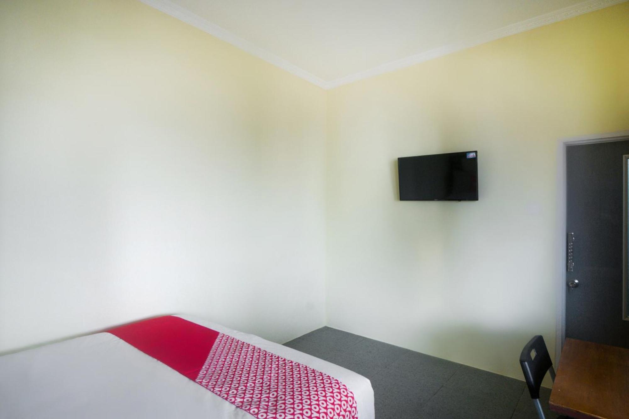 Super Oyo 3354 Homia Residence Mencil Екстериор снимка